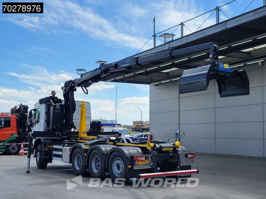 Volvo FM 460 8X4 NEW! Palfinger Q200Z95TR Crane Kran + HT 24 TEC Hooklift ACC LED Foto 2