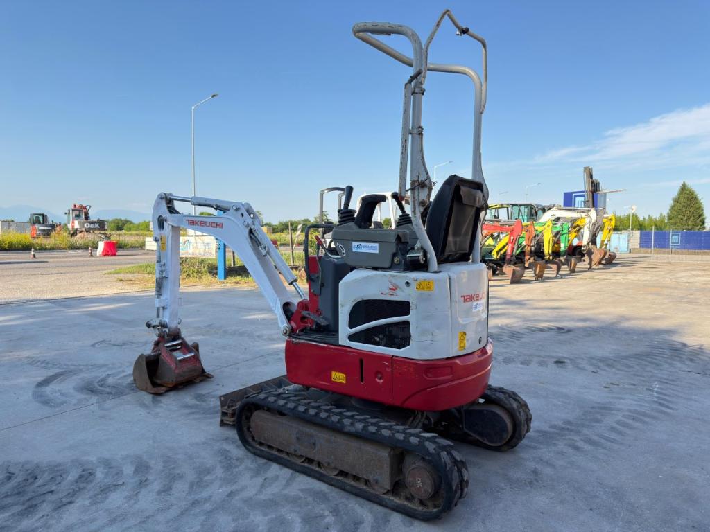 Takeuchi TB210R Foto 5