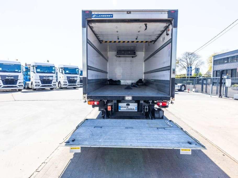 Renault D10 210 DXI // FRIGO CARRIER SUPRA 750+HAYON Foto 10