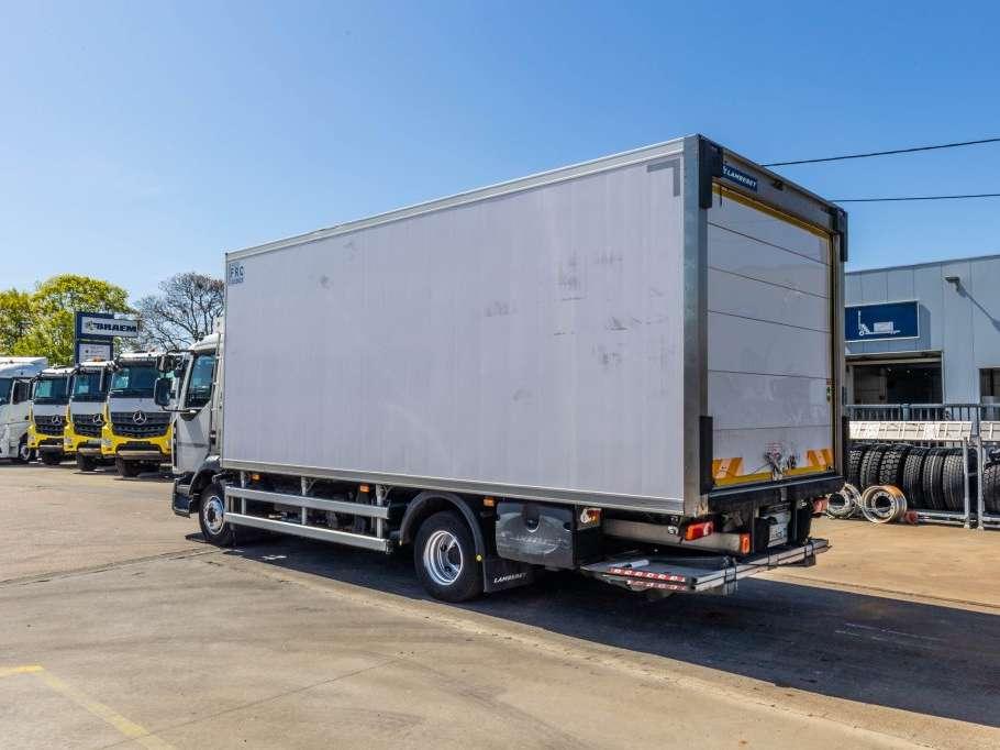 Renault D10 210 DXI // FRIGO CARRIER SUPRA 750+HAYON Foto 6