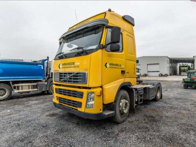 Volvo FH 400 - DAMAGED GEARBOX vendida por Braem NV