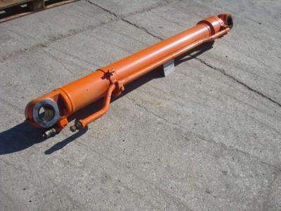 Pistón para excavadora (stick) para ZAXIS 210-3 vendida por OLM 90 Srl