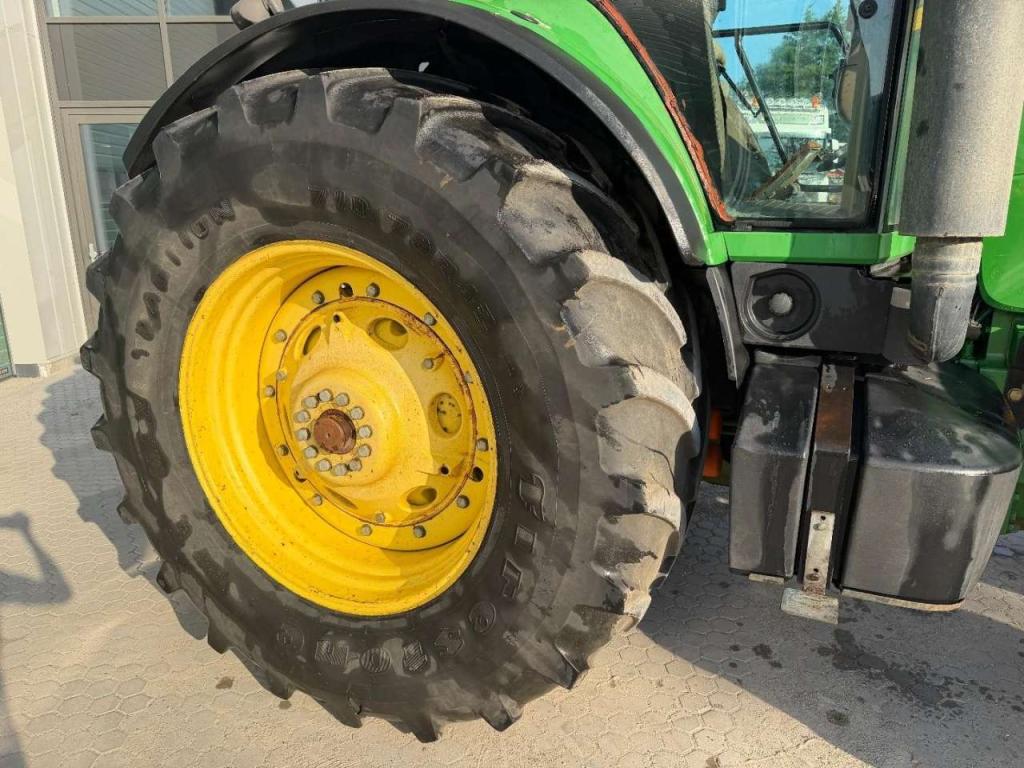 John Deere 8230 PowerShift - NO TLS Foto 11