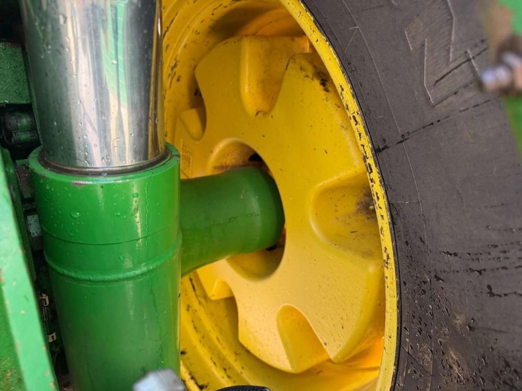 John Deere 8230 PowerShift - NO TLS Foto 28