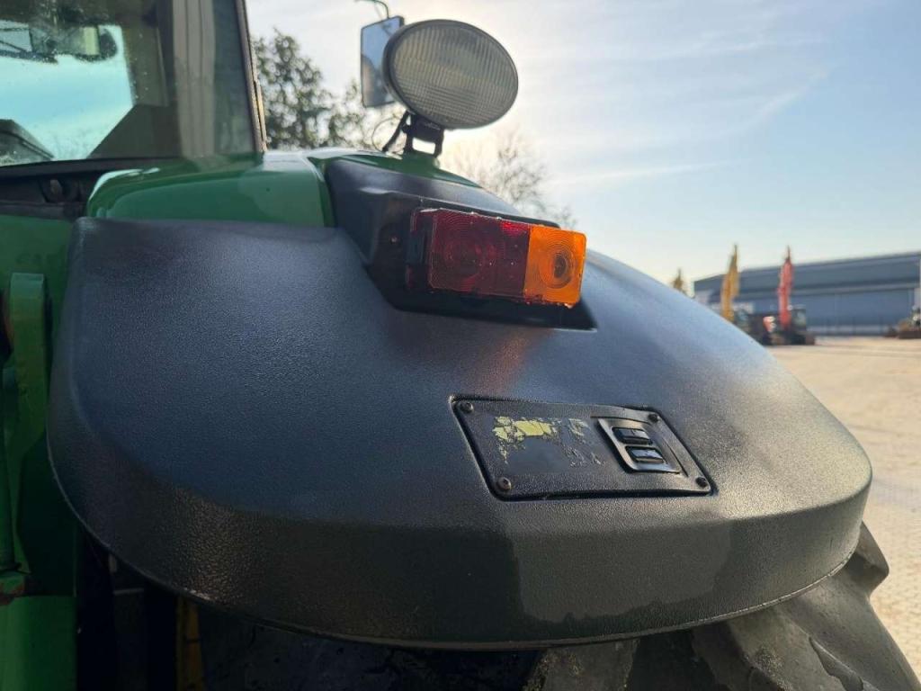 John Deere 8230 PowerShift - NO TLS Foto 30