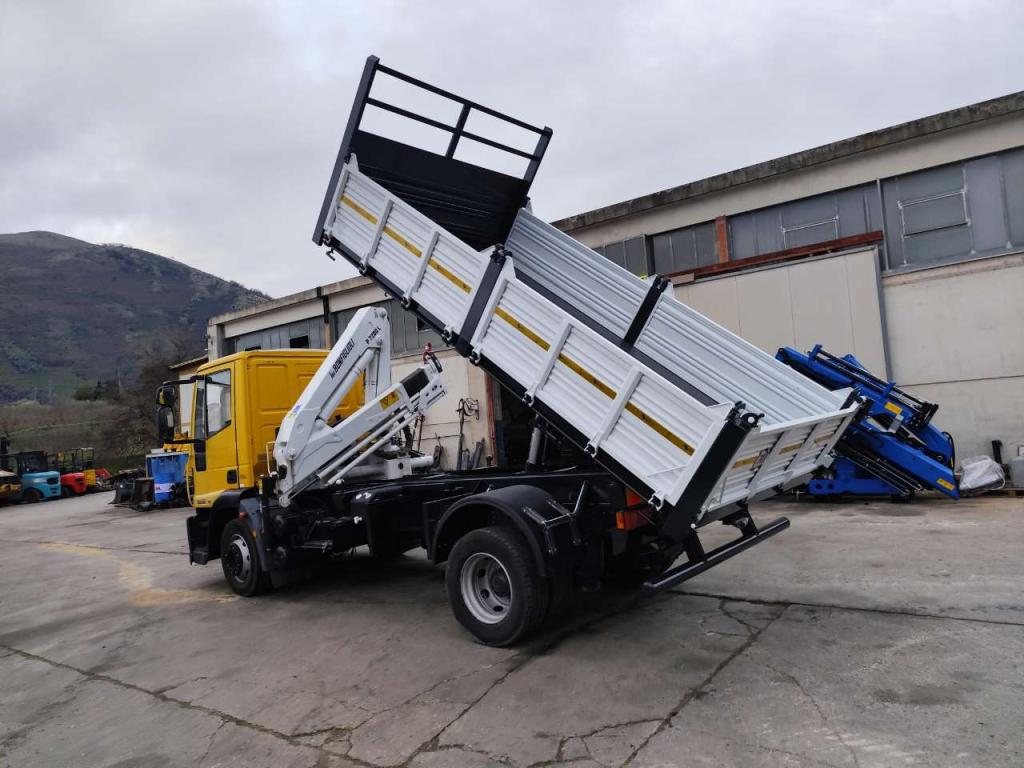 Iveco EUROCARGO 120E28P Foto 15