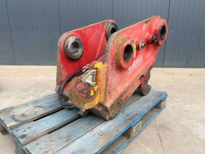 BMT Baumaschinen SW3 - 324D / 325D / 329D / 329E / 330 vendida por Smitma B.V.
