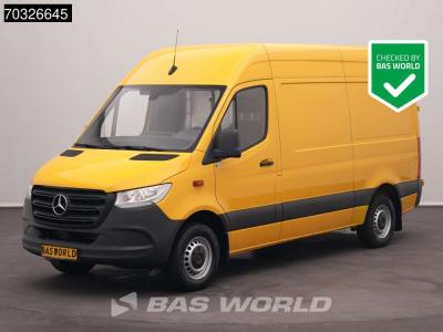 Mercedes-Benz Sprinter 314 CDI L2H2 Airco Cruise Camera MBUX CarPlay Euro6 L2 A/C Cruise control vendida por BAS World B.V.
