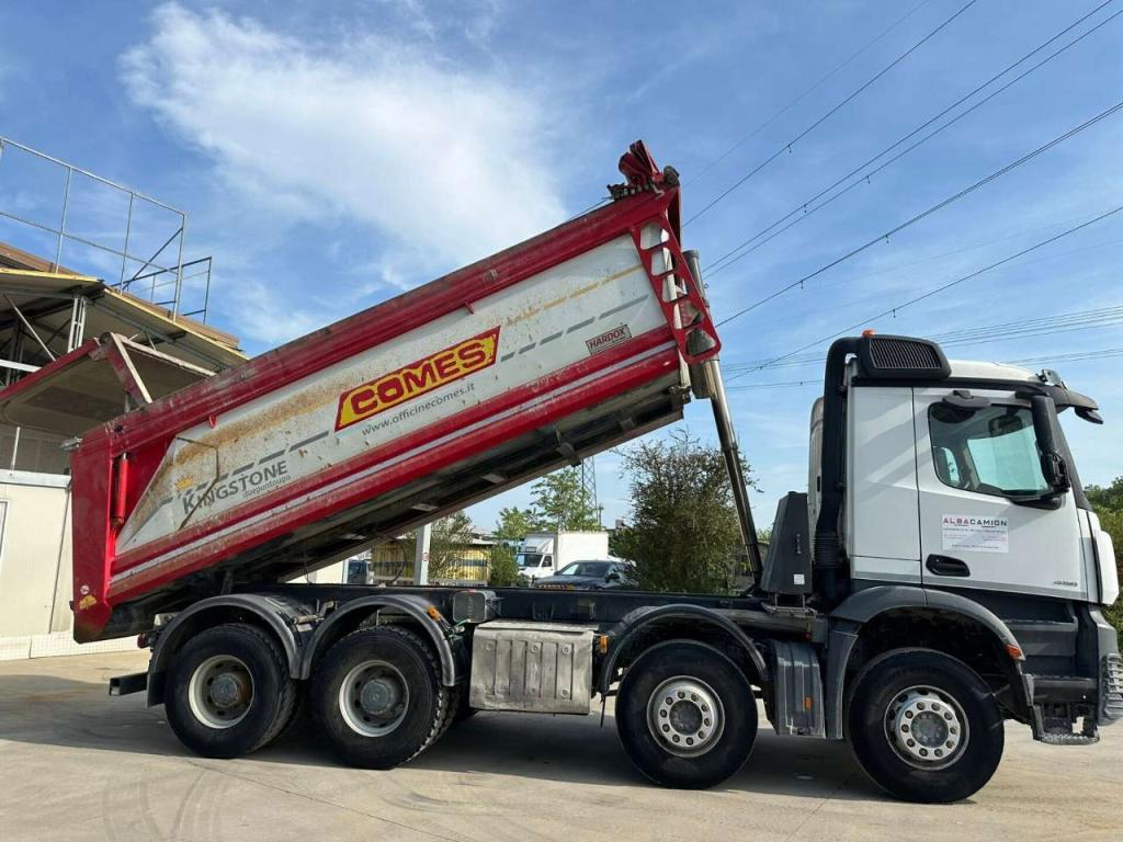 Mercedes-Benz Arocs 4151 Foto 10