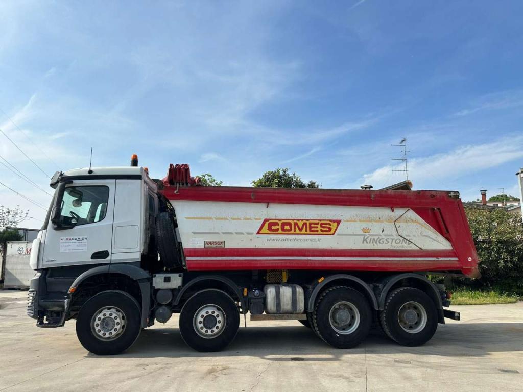Mercedes-Benz Arocs 4151 Foto 5