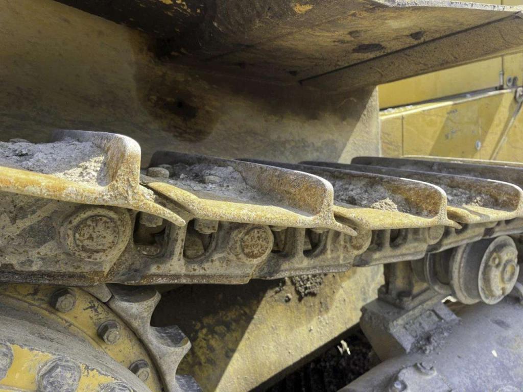Caterpillar D6R series II STD Foto 21