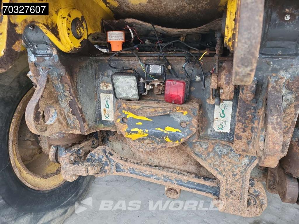 Komatsu HM300-3 Foto 22