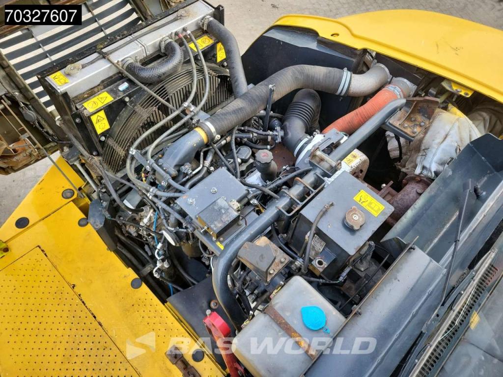 Komatsu HM300-3 Foto 24