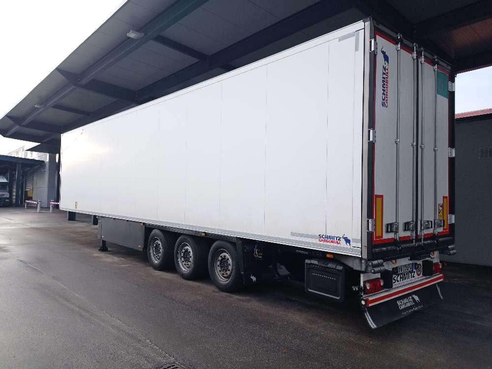 Schmitz FRIGO TRASPORTO CARNE Foto 4