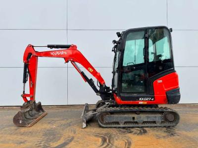 Kubota KX027-4 - Hammer Lines / Quick Coupler vendida por Boss Machinery
