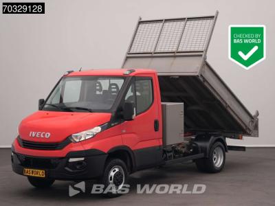 Iveco Daily 35C12 Kipper Dubbel Cabine 3,5t Trekhaak Airco Cruise Euro6 Tipper Benne Kieper A/C Towbar Cr vendida por BAS World B.V.