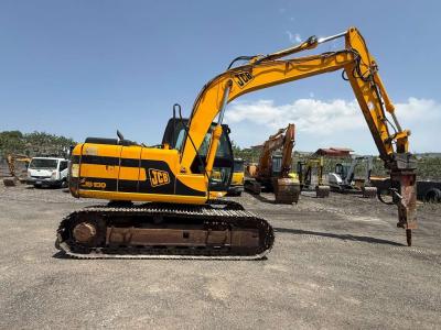 JCB JS130 vendida por Omeco Spa