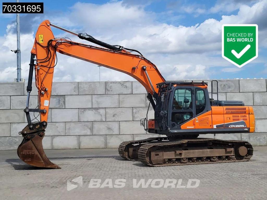 Doosan DX225 LC-5 Foto 1