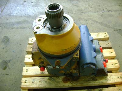 Motor de tracción para Liebherr 904 vendida por PRV Ricambi Srl