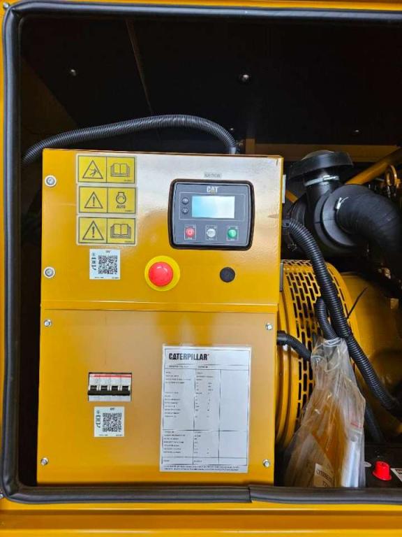 Caterpillar DE65GC - 65 kVA Stand-by Generator Set - DPX-18206 Foto 9