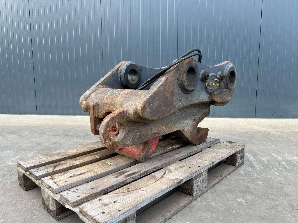 Miller Caterpillar 325 / 329 Geith Foto 1