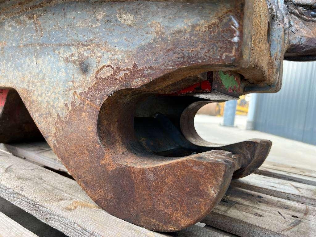 Miller Caterpillar 325 / 329 Geith Foto 12
