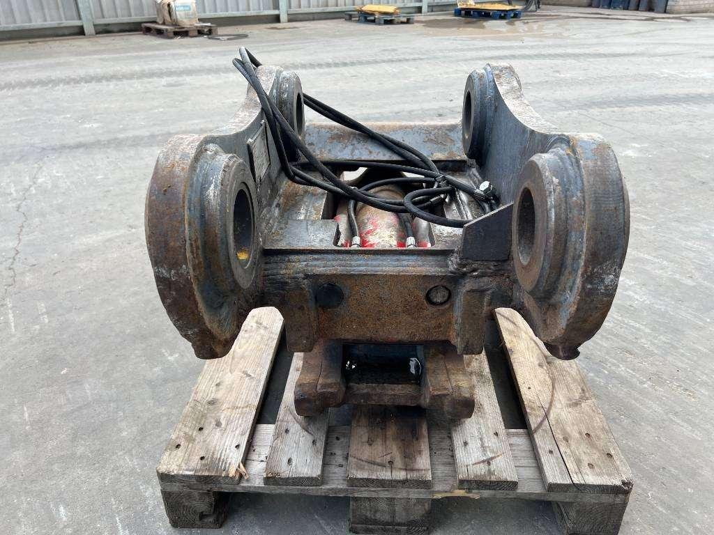 Miller Caterpillar 325 / 329 Geith Foto 6