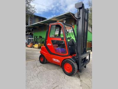 Linde H30D-02 vendida por Venus Srl