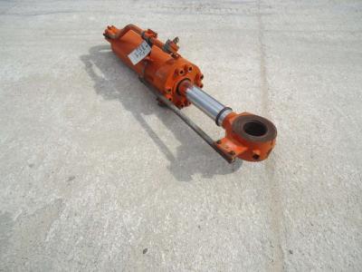 Pistón de rotación de la cuchara para Fiat Kobelco W190 vendida por OLM 90 Srl