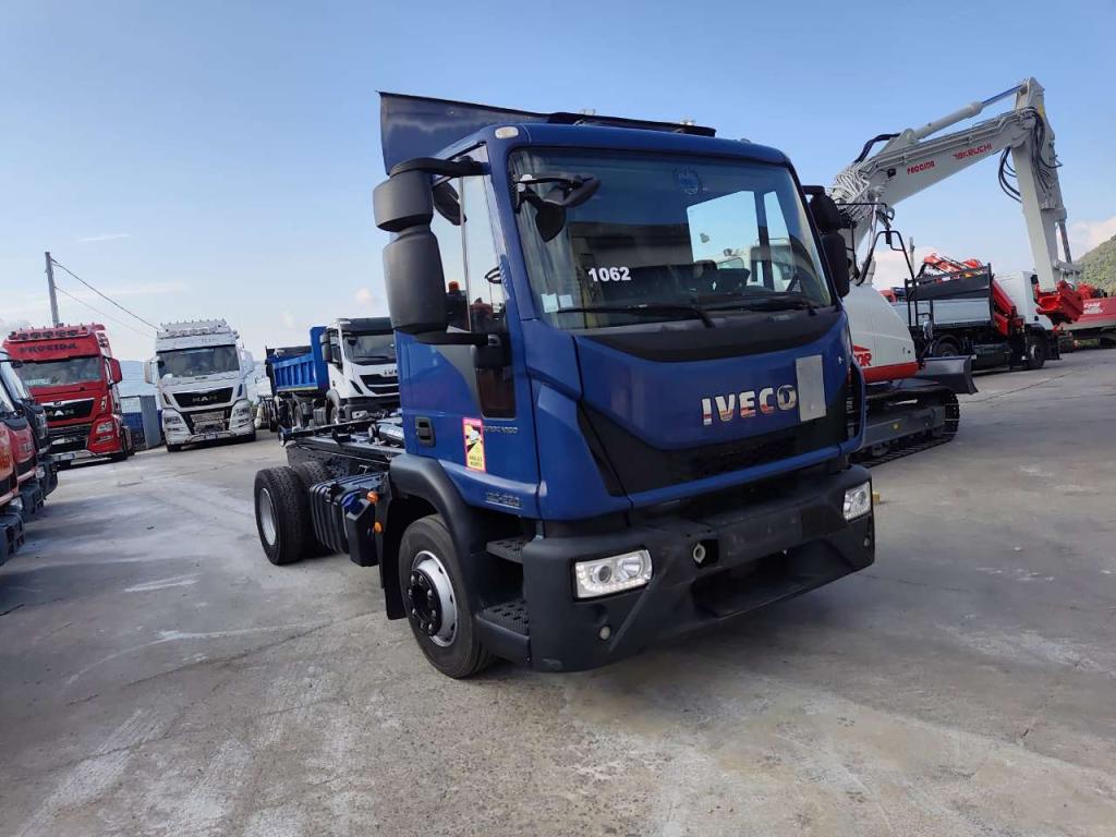 Iveco EUROCARGO CUBE 120-220 Foto 28