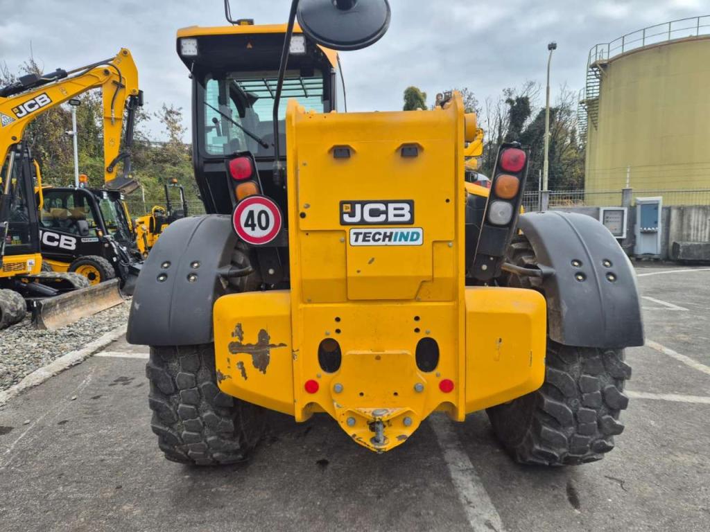 JCB 560-80 Industry Foto 2