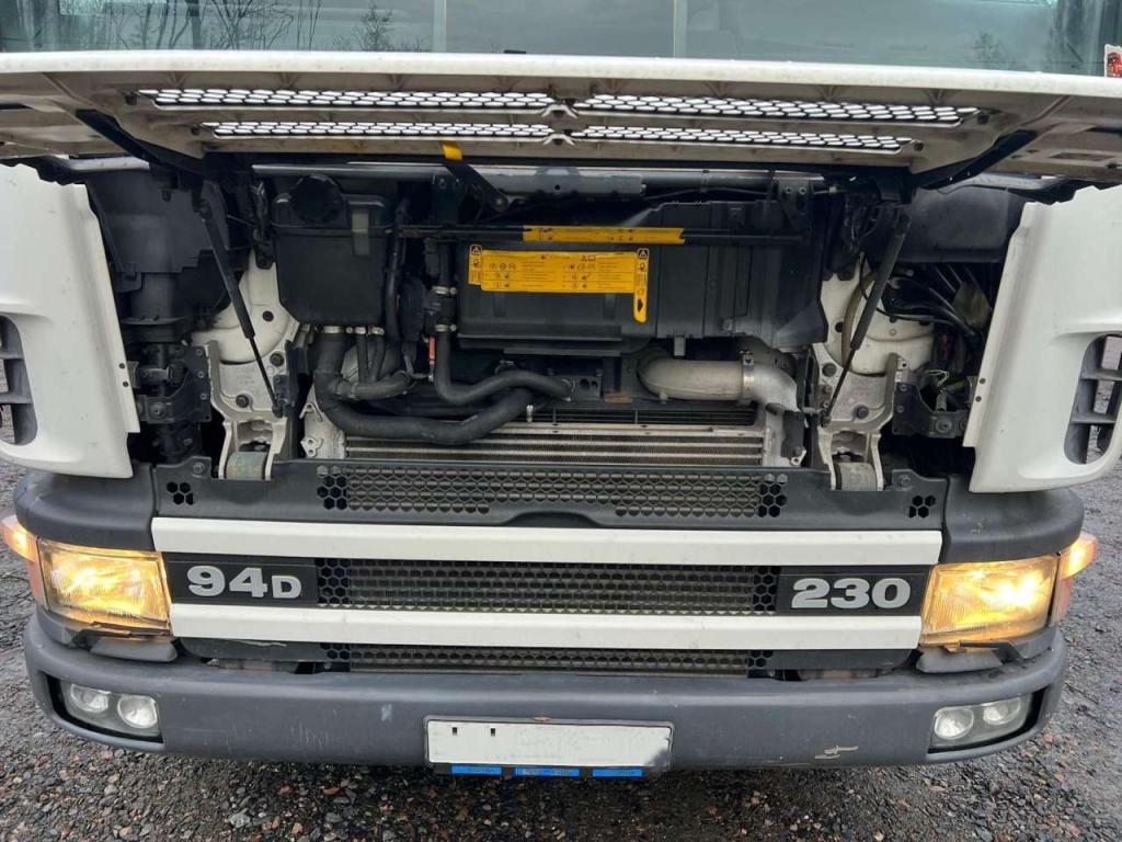Scania 94D Foto 10