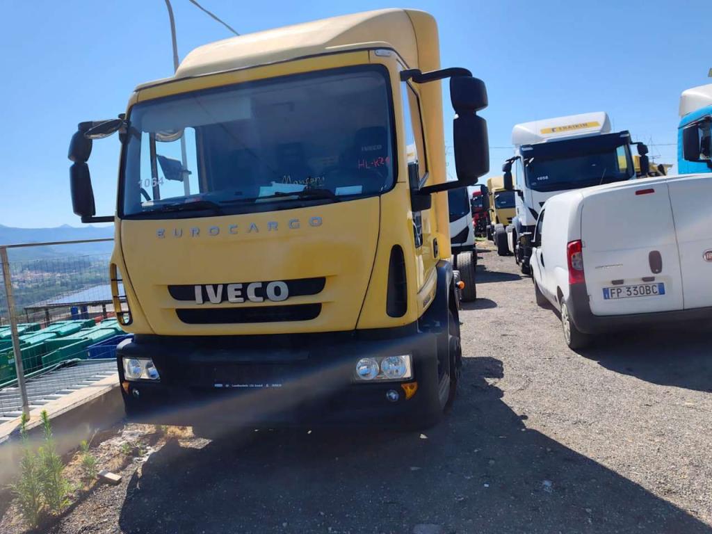 Iveco EUROCARGO CUBE 120E28P Foto 9