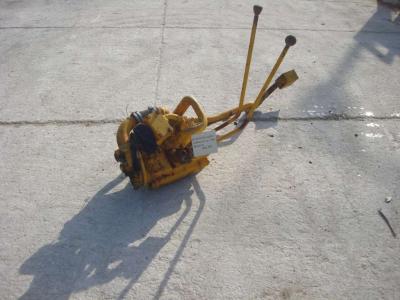 Distribuidor hidraulico para DOZER AD20 vendida por OLM 90 Srl