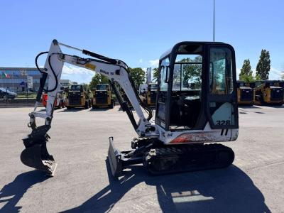 Bobcat 328 Foto 1