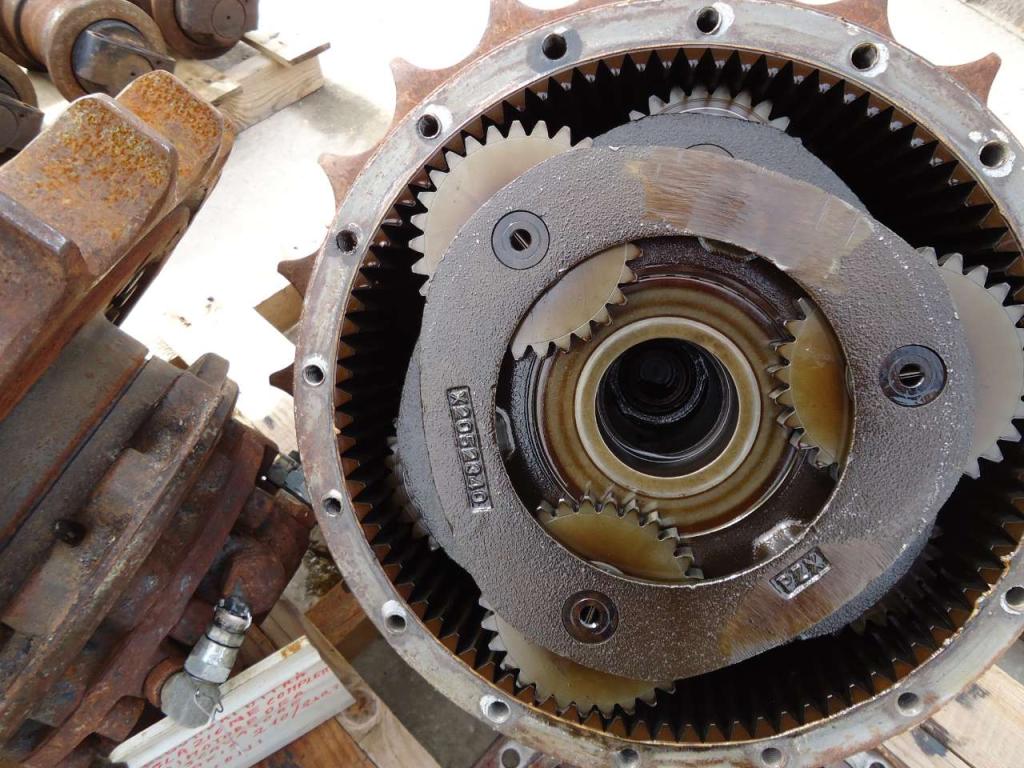 Reductor de traslación para Hitachi ZX210.3 - ZX240.3 Foto 11
