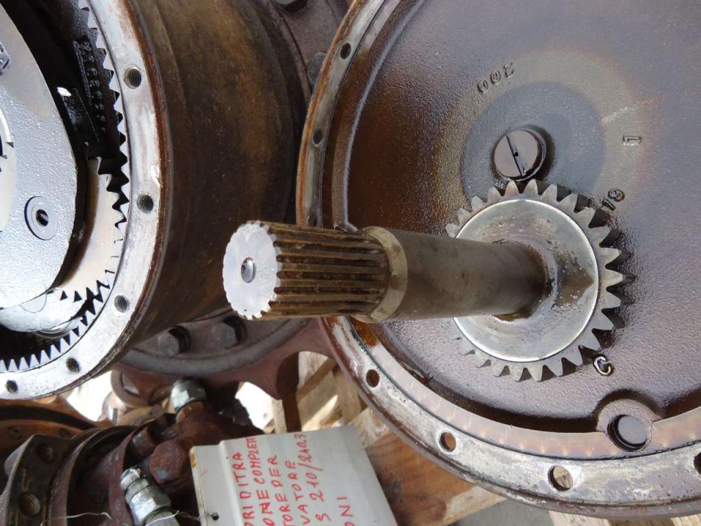 Reductor de traslación para Hitachi ZX210.3 - ZX240.3 Foto 12