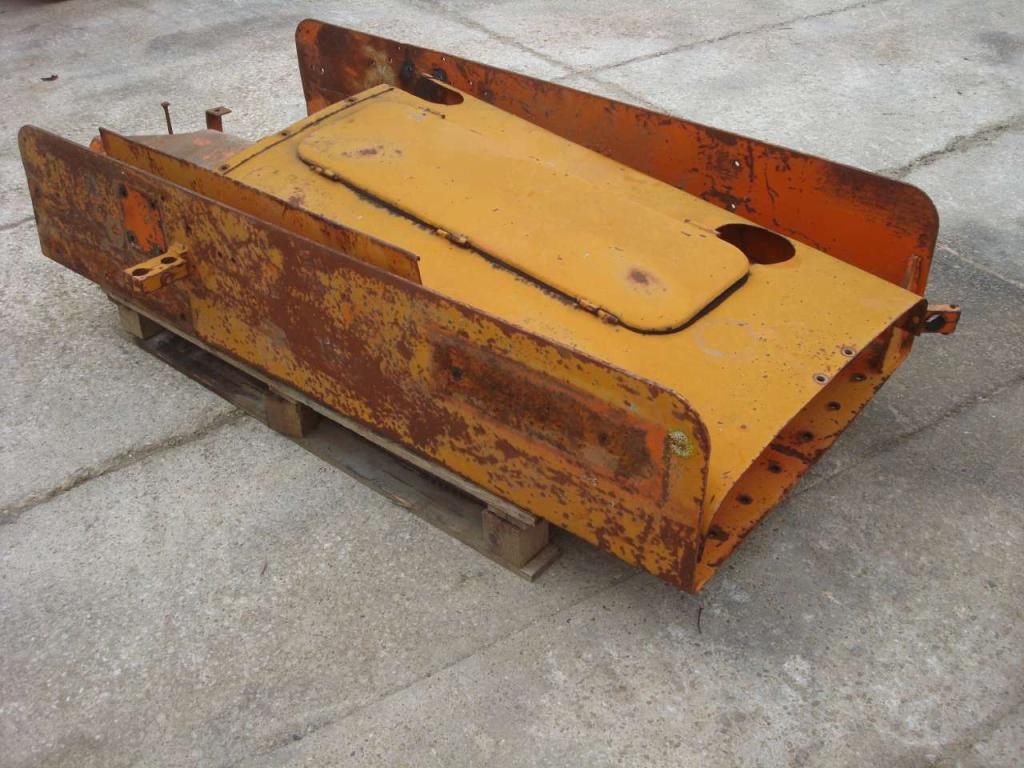 Capó y panel de carrocería para Fiat 70C Foto 1