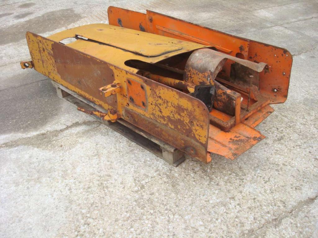 Capó y panel de carrocería para Fiat 70C Foto 2