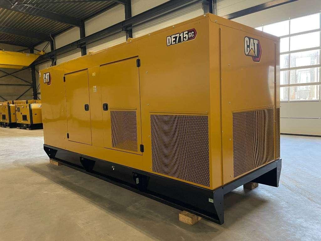 Caterpillar DE715GC - 715 kVA Stand-by Generator - DPX-18224 Foto 3