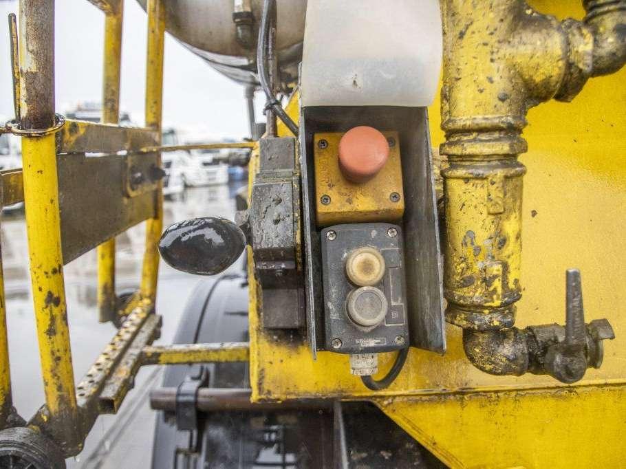 De Buf BETON MIXER - 12M3 Foto 5