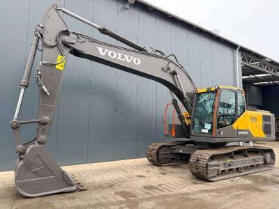 Volvo EC210 vendida por Smitma B.V.