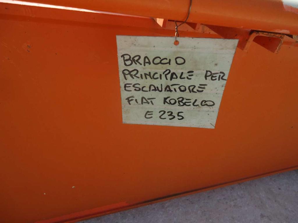 Brazo de elevación / Pluma para Fiat Kobelco E235 Foto 5