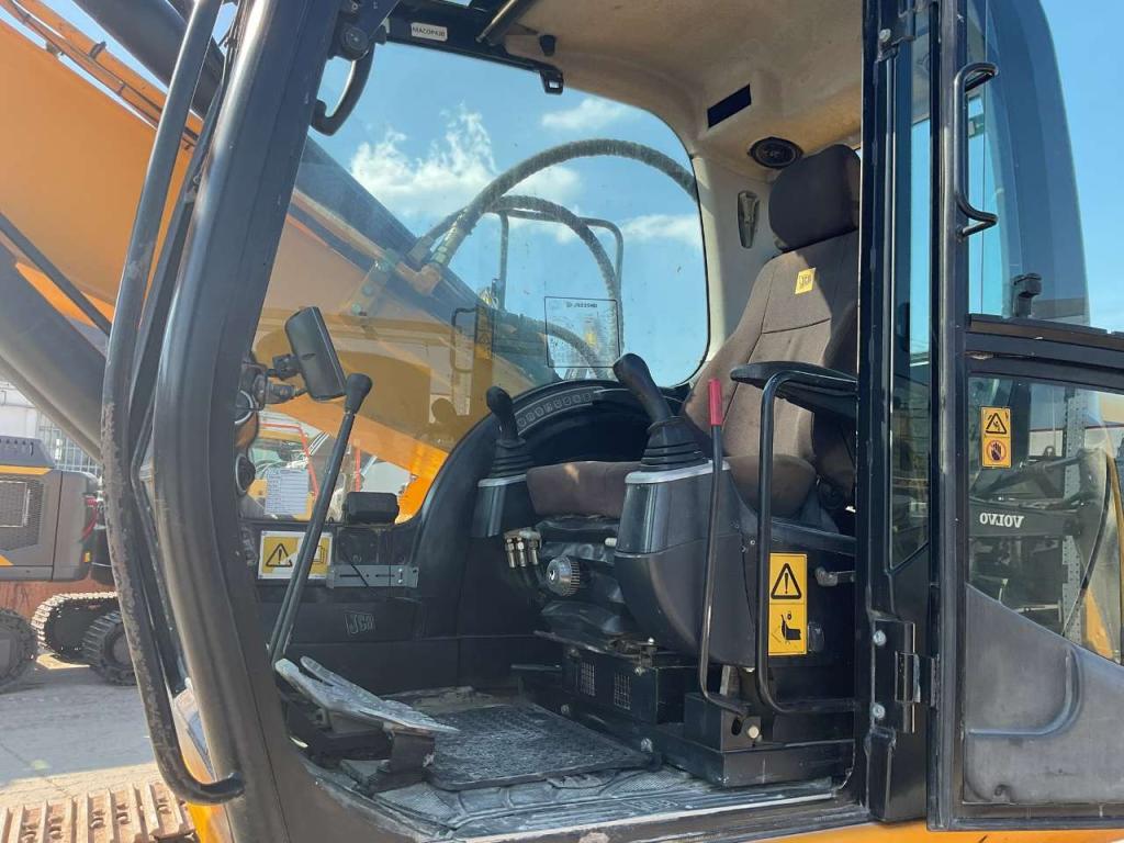 JCBHD JS235 Foto 9