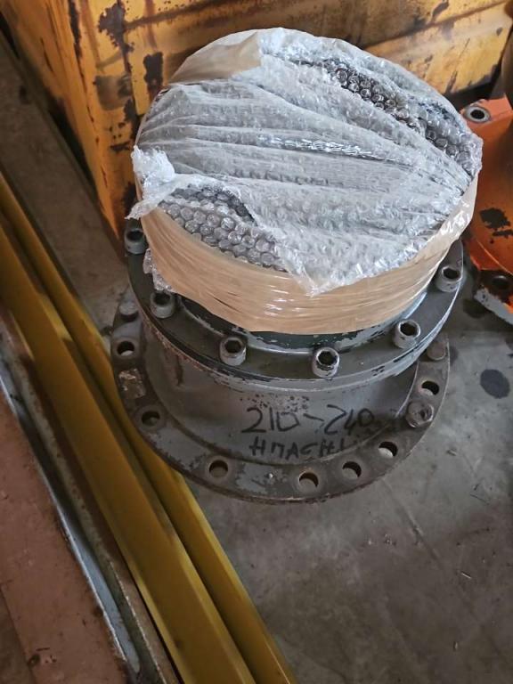 Reductor de giro para Hitachi zx210  -  zx 240 Foto 1