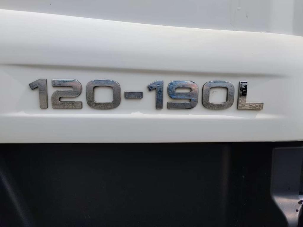 Iveco EUROCARGO 120-190L Foto 10