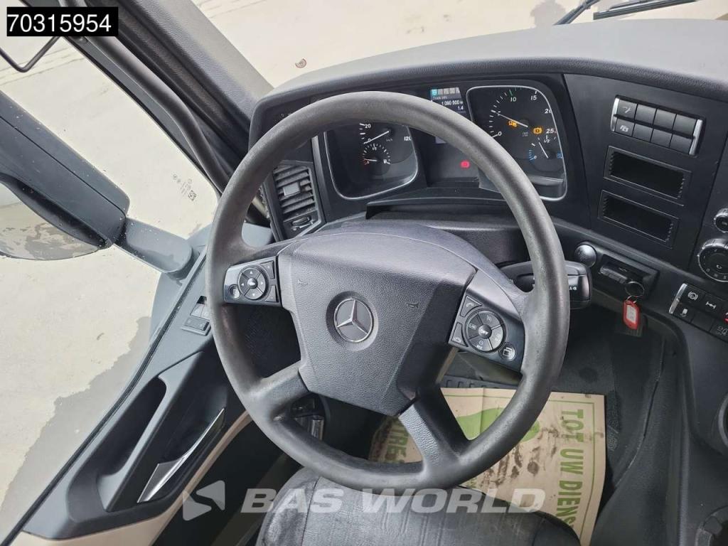 Mercedes-Benz Actros 1843 4X2 ClassicSpace Retarder Foto 18