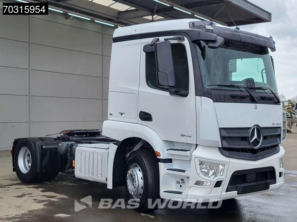 Mercedes-Benz Actros 1843 4X2 ClassicSpace Retarder Foto 3