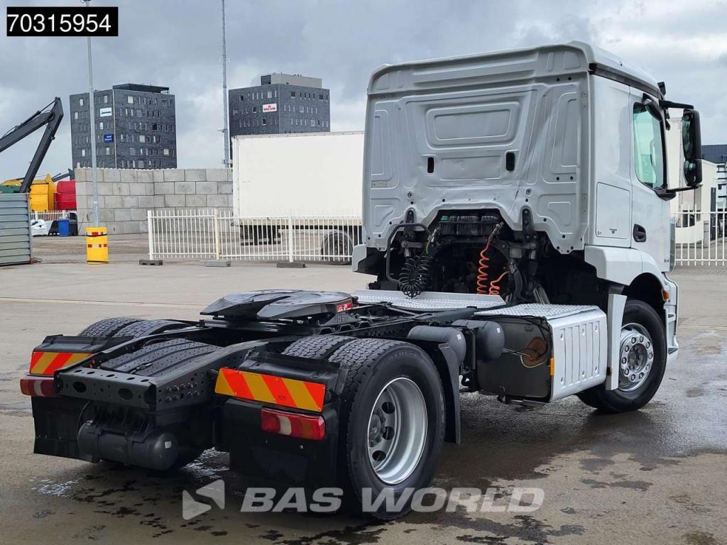Mercedes-Benz Actros 1843 4X2 ClassicSpace Retarder Foto 5