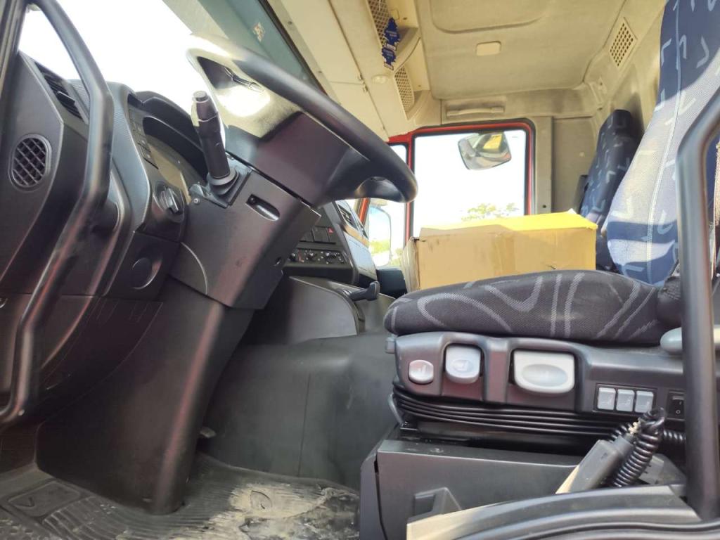Iveco STRALIS HI-STREET 260S31 Foto 5